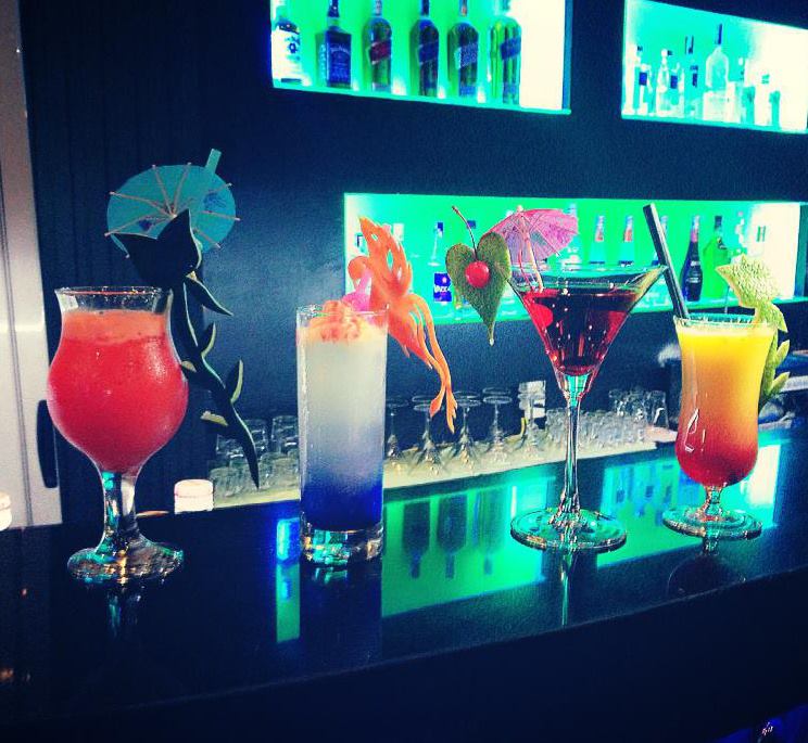 Abu Dhabi Loung